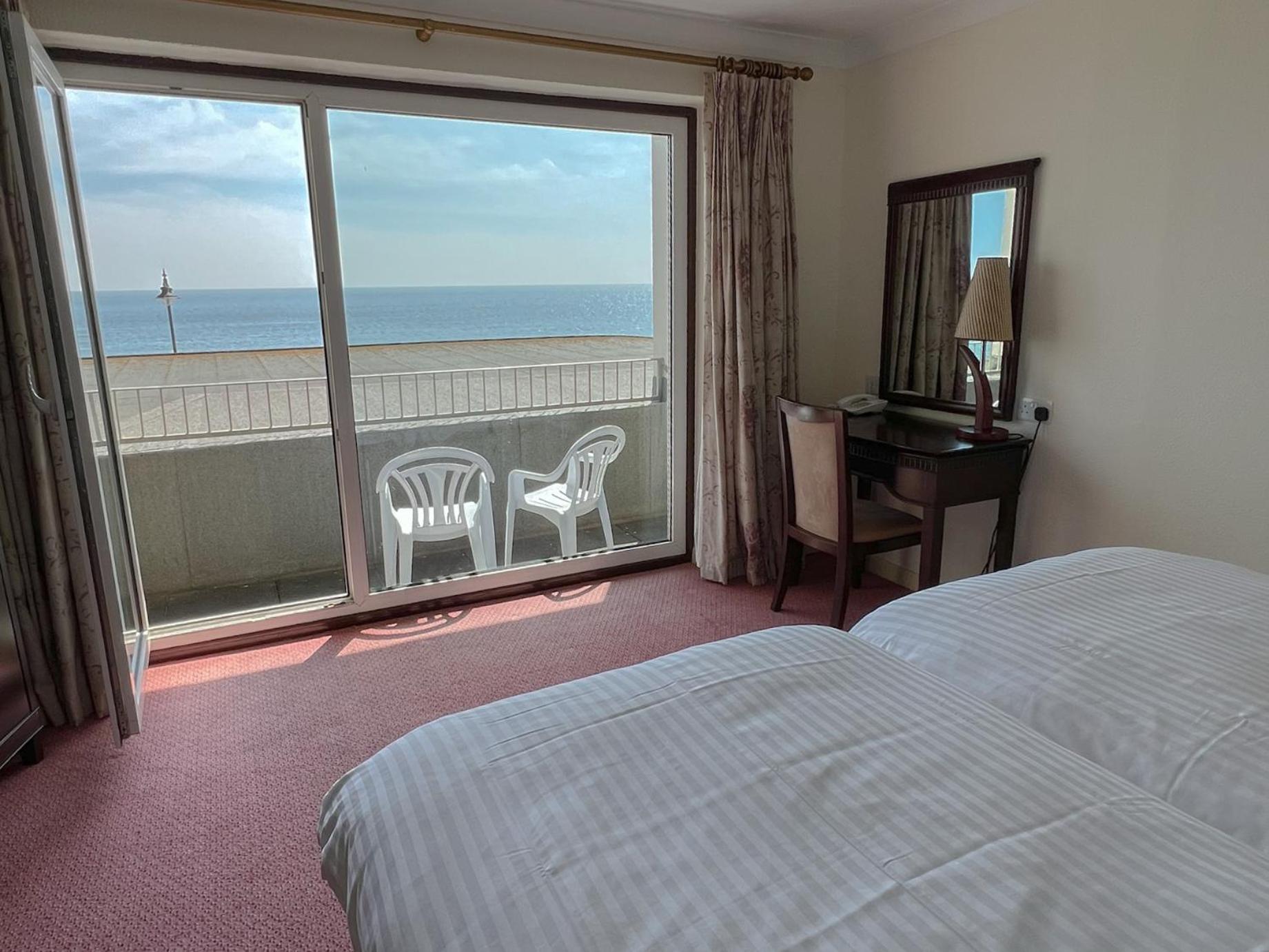 Regent Court - Seafront, Sandown - Free Car Ferry For Bookings Of 3 Or More Nights, Subject To Availability Cameră foto