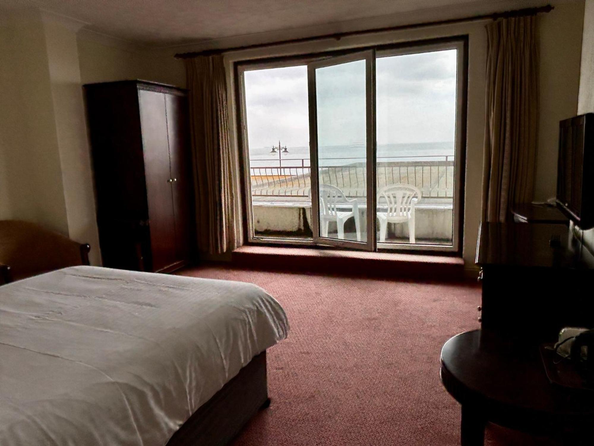 Regent Court - Seafront, Sandown - Free Car Ferry For Bookings Of 3 Or More Nights, Subject To Availability Cameră foto