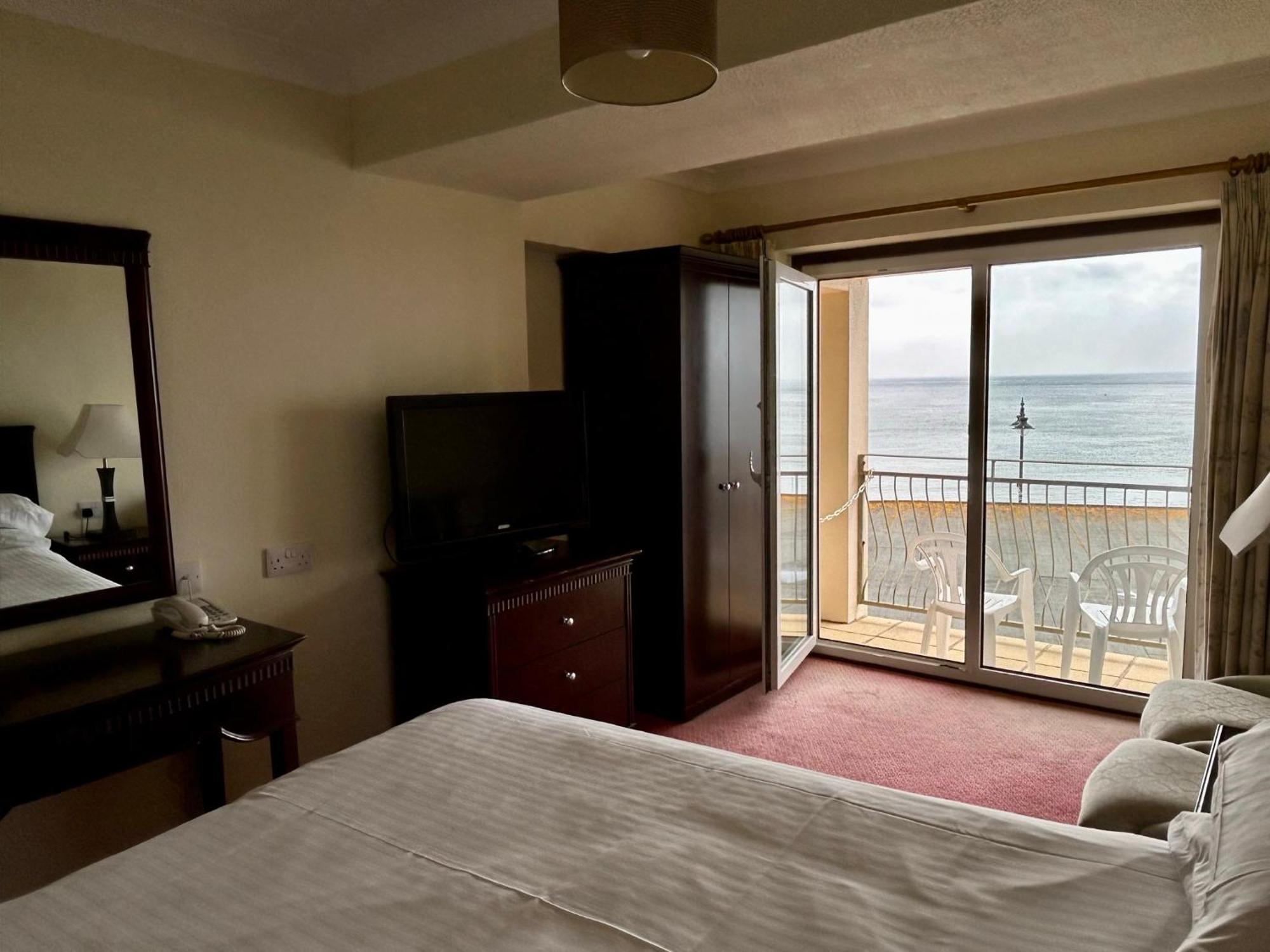 Regent Court - Seafront, Sandown - Free Car Ferry For Bookings Of 3 Or More Nights, Subject To Availability Exterior foto