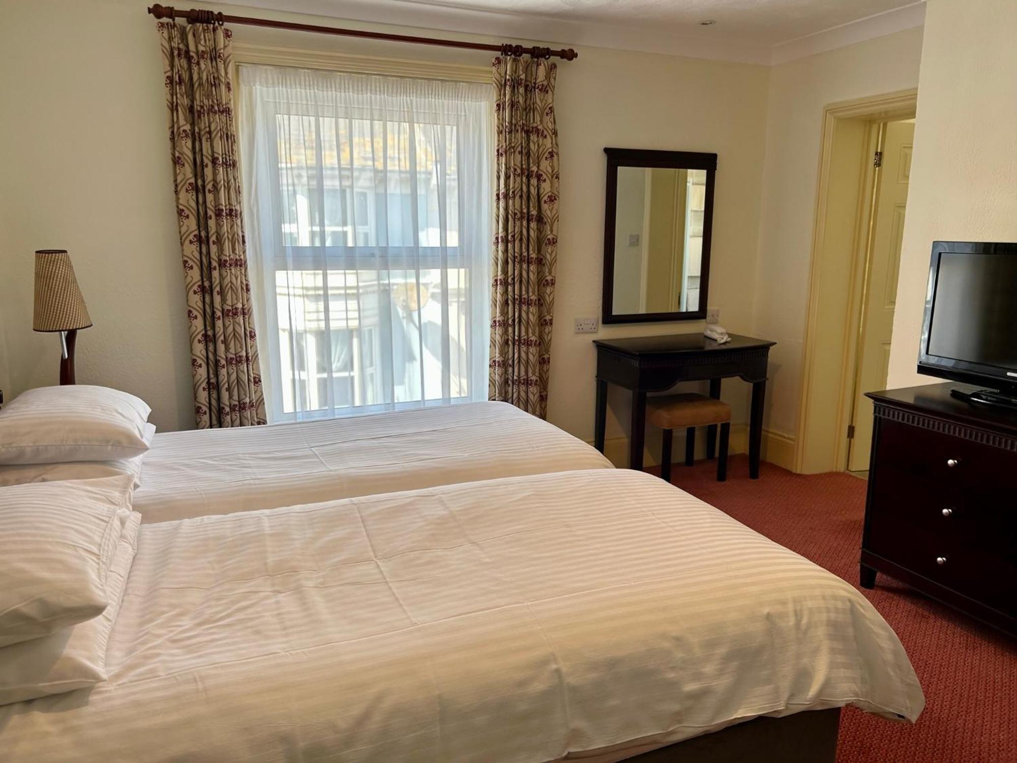 Regent Court - Seafront, Sandown - Free Car Ferry For Bookings Of 3 Or More Nights, Subject To Availability Cameră foto